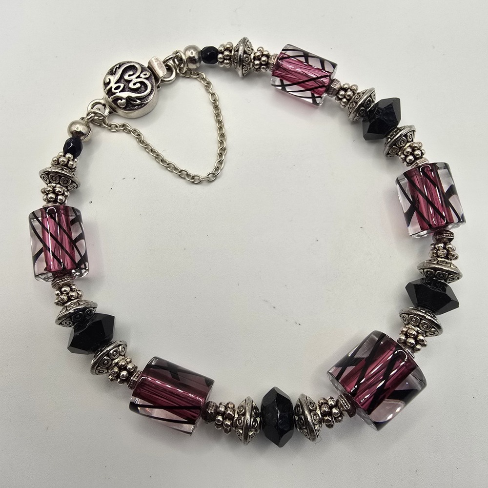 Purple Black Glass Bead Bracelet Silver Tone Toggle Clasp Artisan Style 7.5"